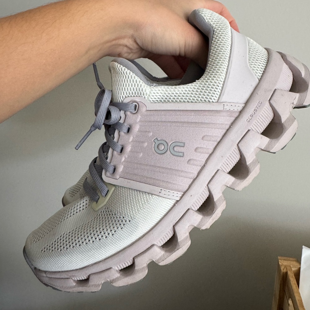 On Cloud Cloudswift 3 women’s size 7